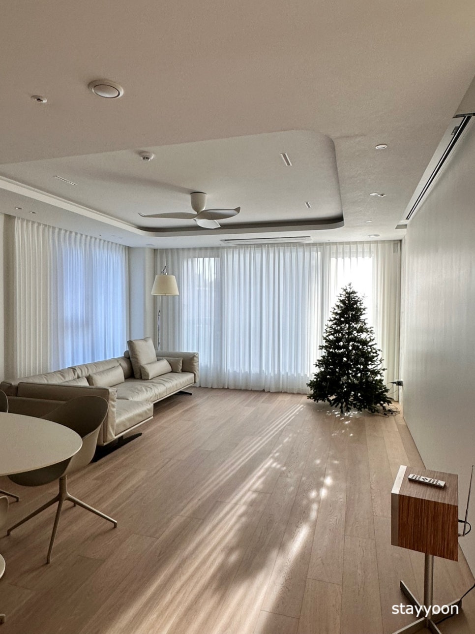 Read more about the article Space.165